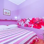 In 6683 Apartman *