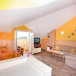 In 6683 Apartman Makarska