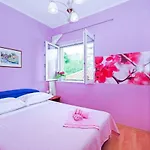 In 6683 Apartman