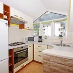 In 6683 Apartamento *